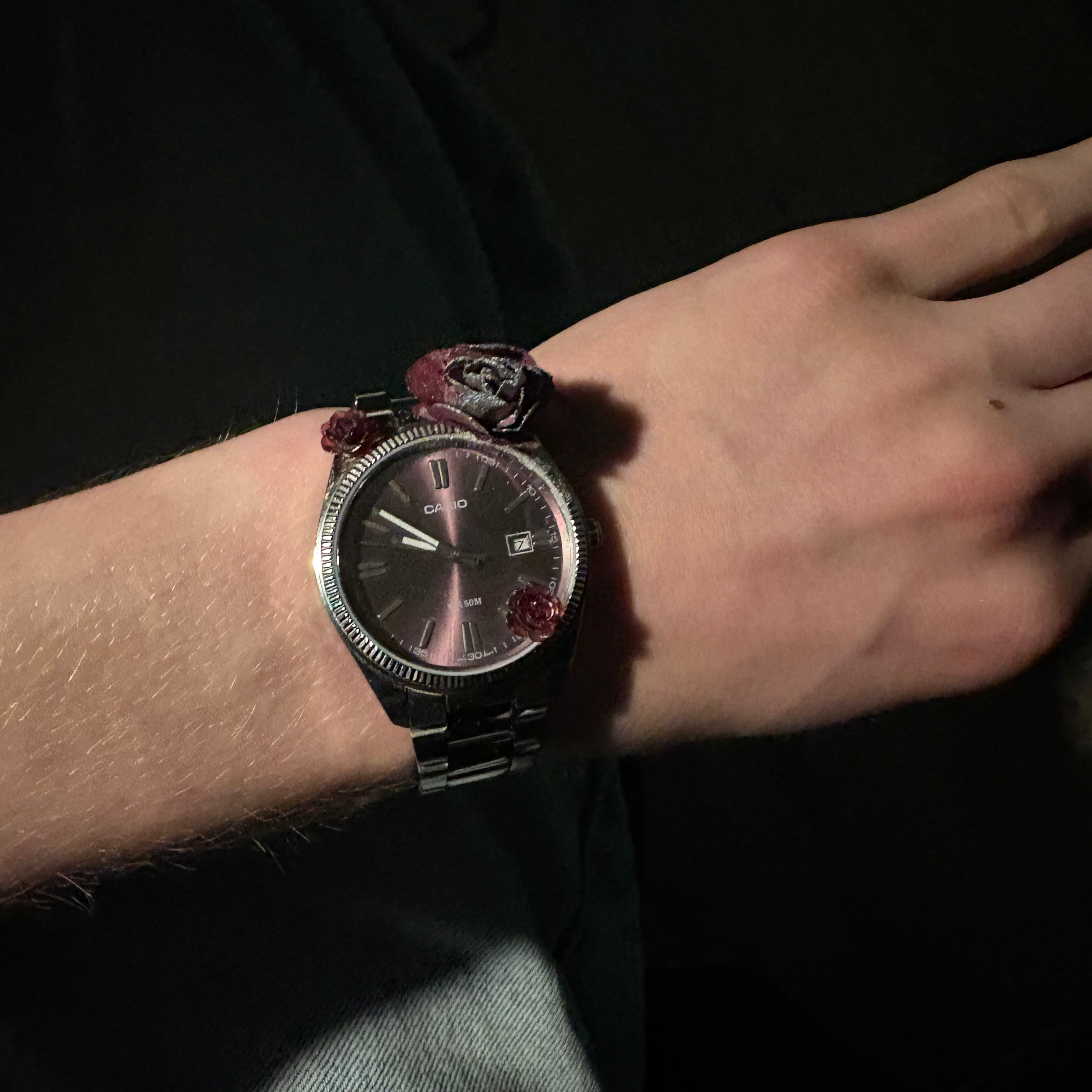 Silver flowery Casio